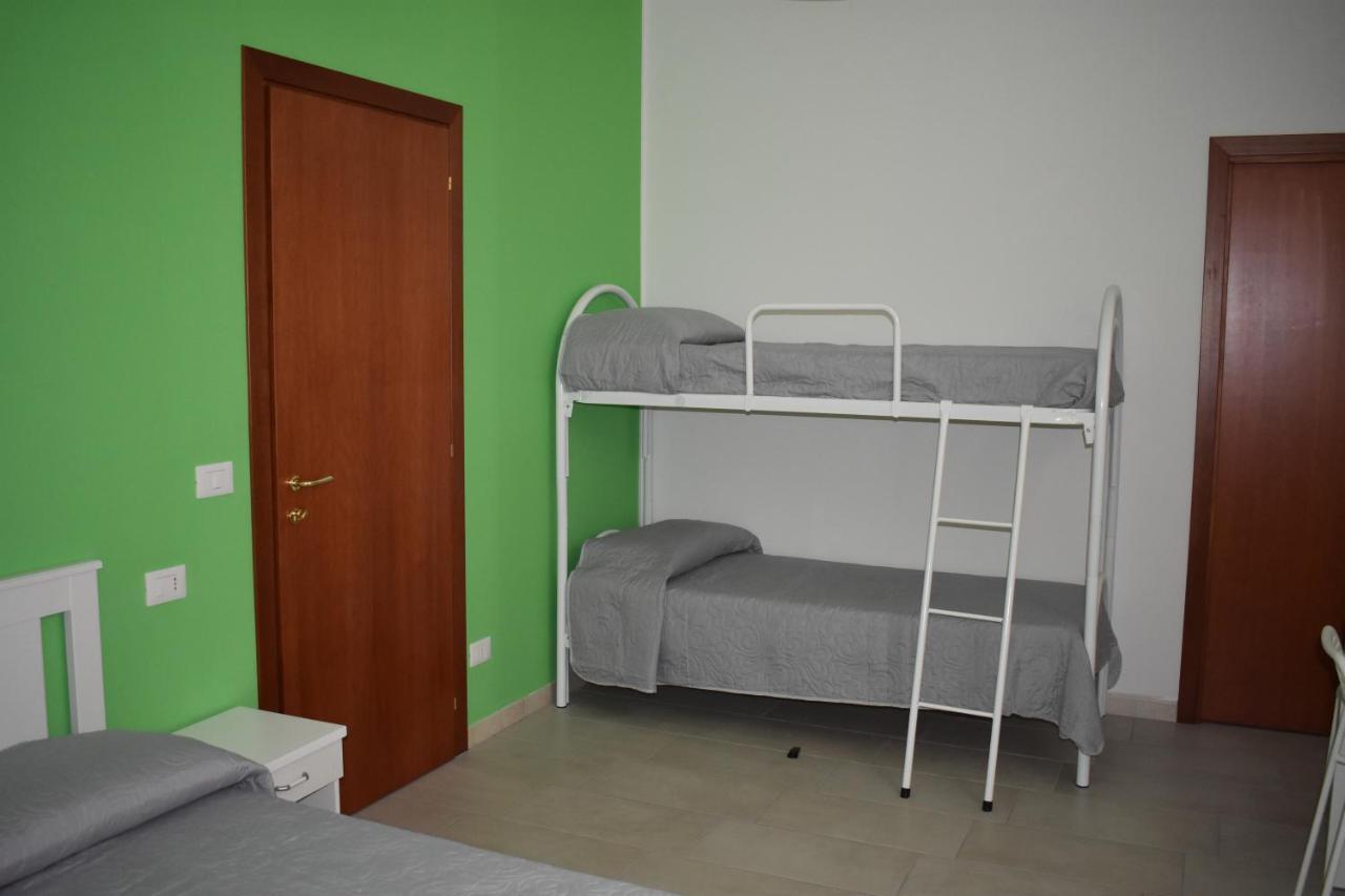 B&B Da Zio Peppe Чирела Екстериор снимка