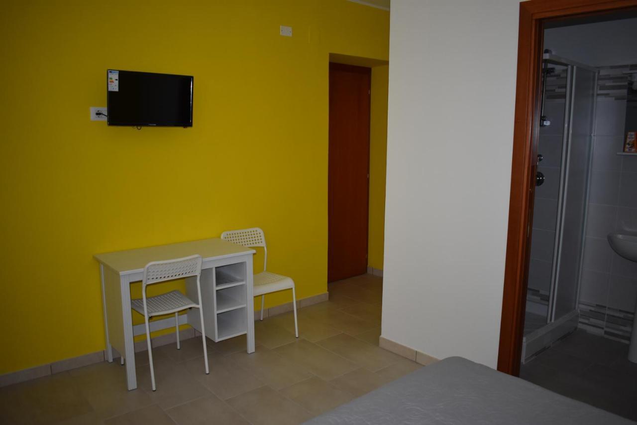 B&B Da Zio Peppe Чирела Екстериор снимка