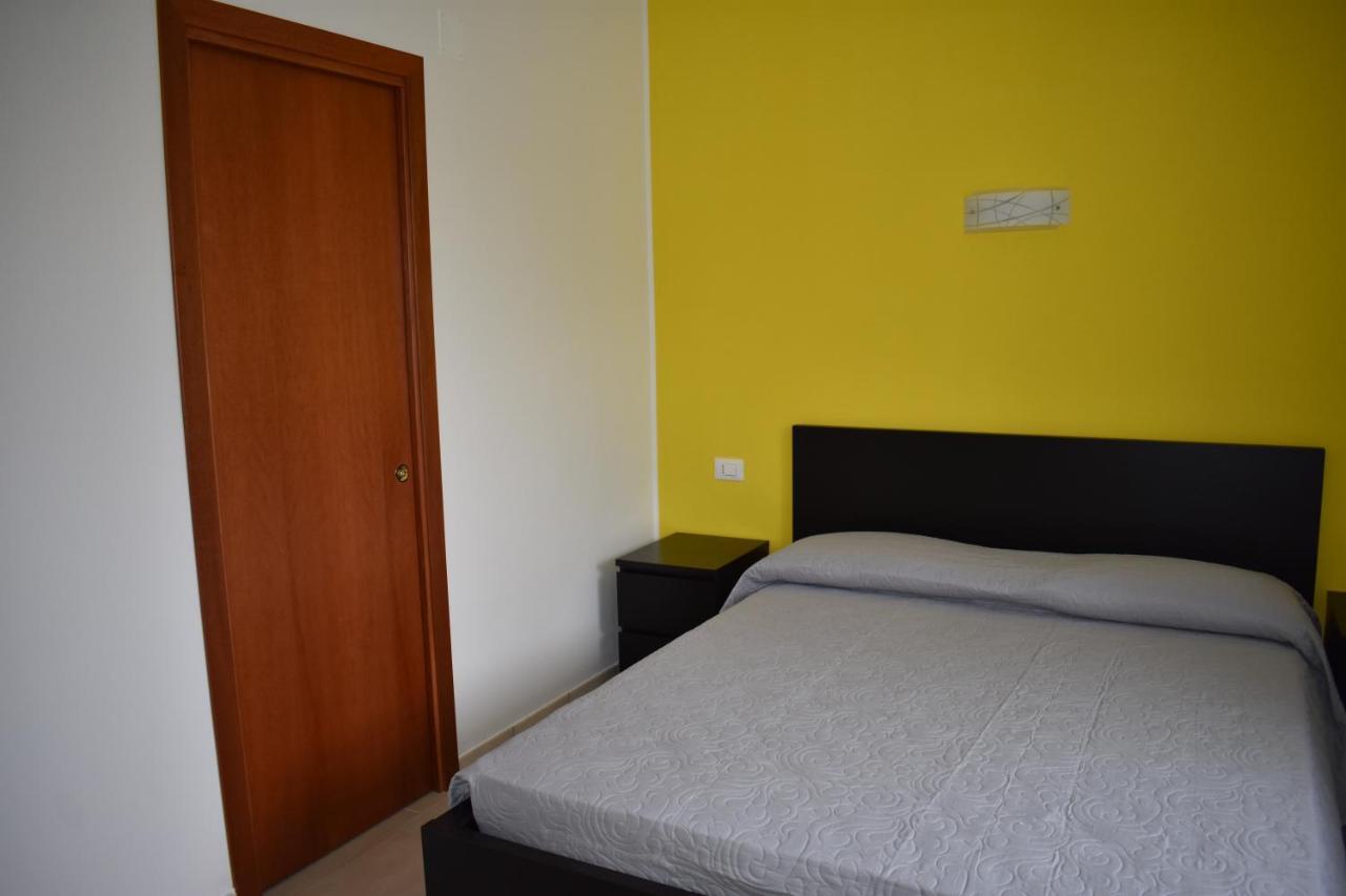 B&B Da Zio Peppe Чирела Екстериор снимка